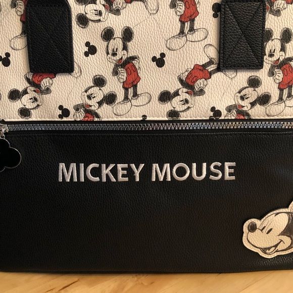 Disney Primark Mickey Mouse Weekender Bag - Picture 10 of 15